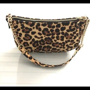Beautiful Leopard Print Shoulder Bag